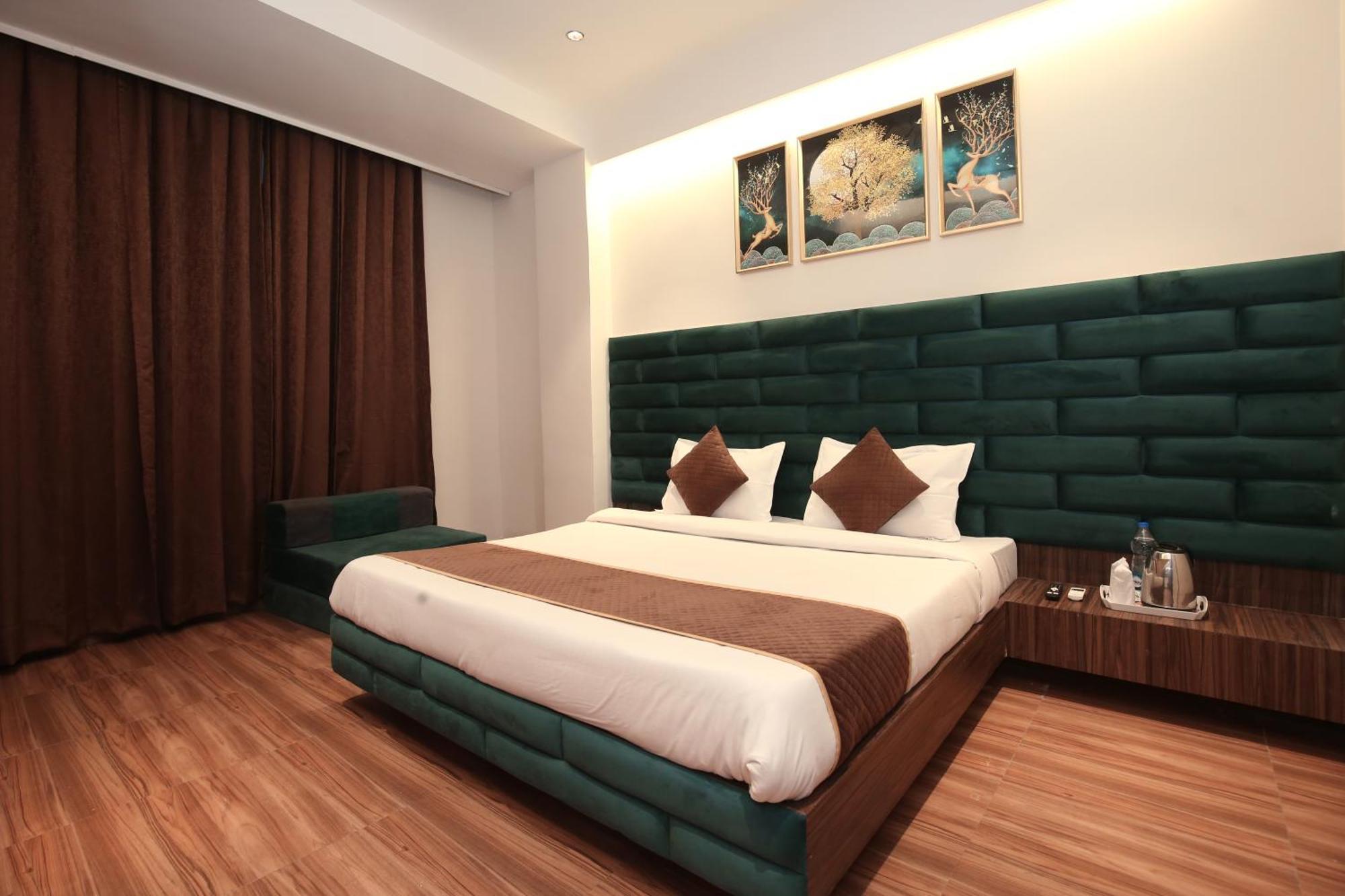 Park Plaza Hotel Near Golden Temple Amritsar Exterior photo